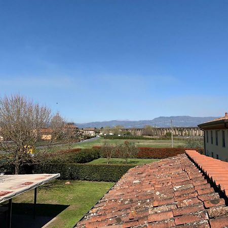 Affittacamere Agli Archi Capannori Exterior foto