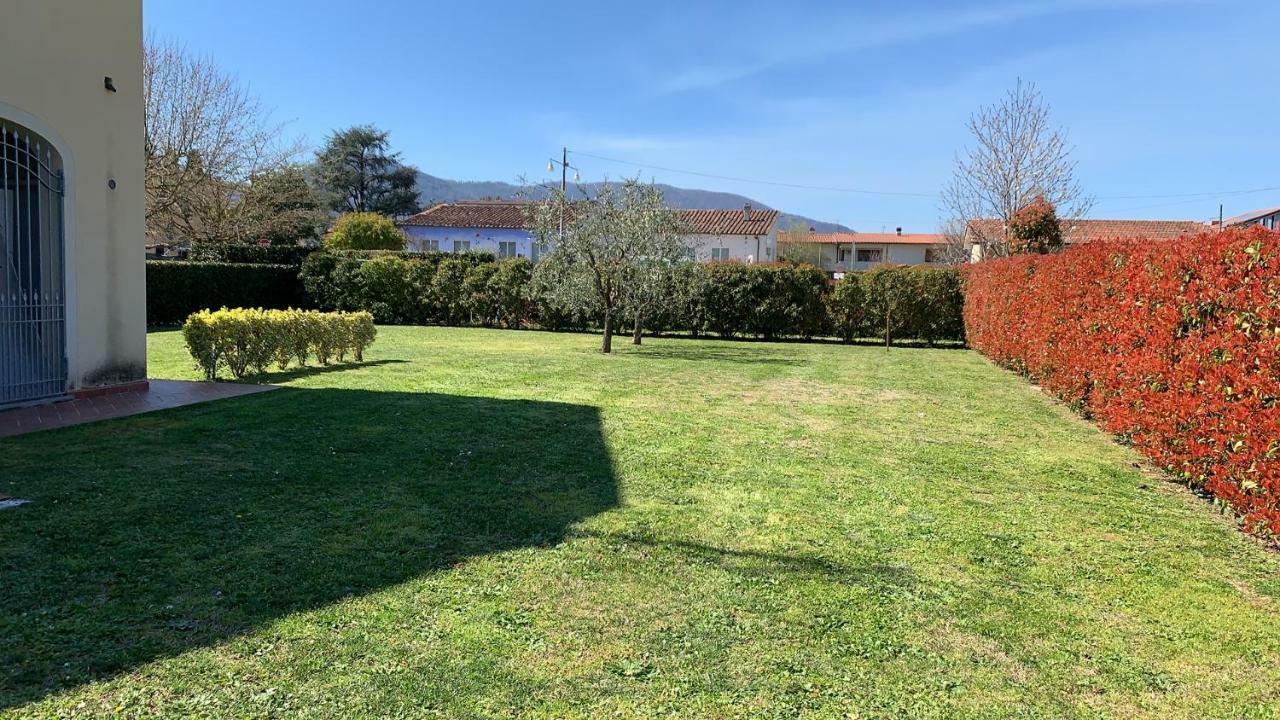 Affittacamere Agli Archi Capannori Exterior foto